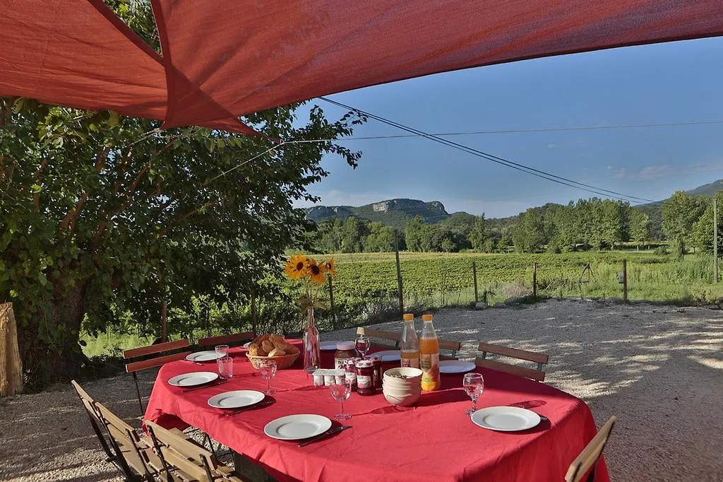 Gites Du Domaine Des Dames Vallon-Pont-dʼArc Frankrijk