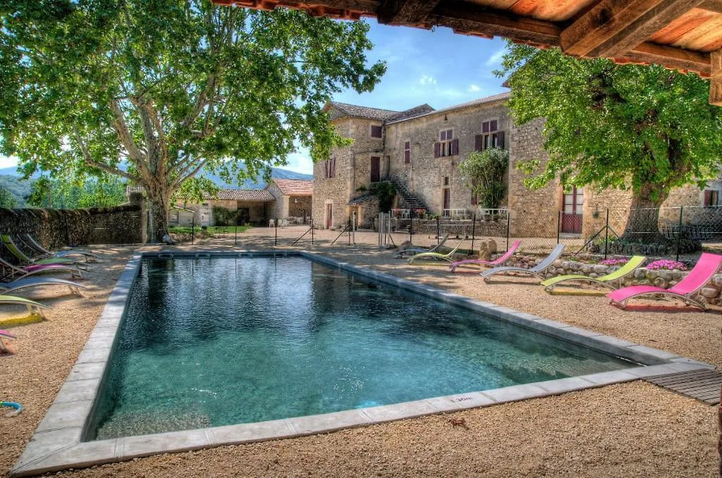 Vakantiehuis Gites Du Domaine Des Dames Vallon-Pont-dʼArc